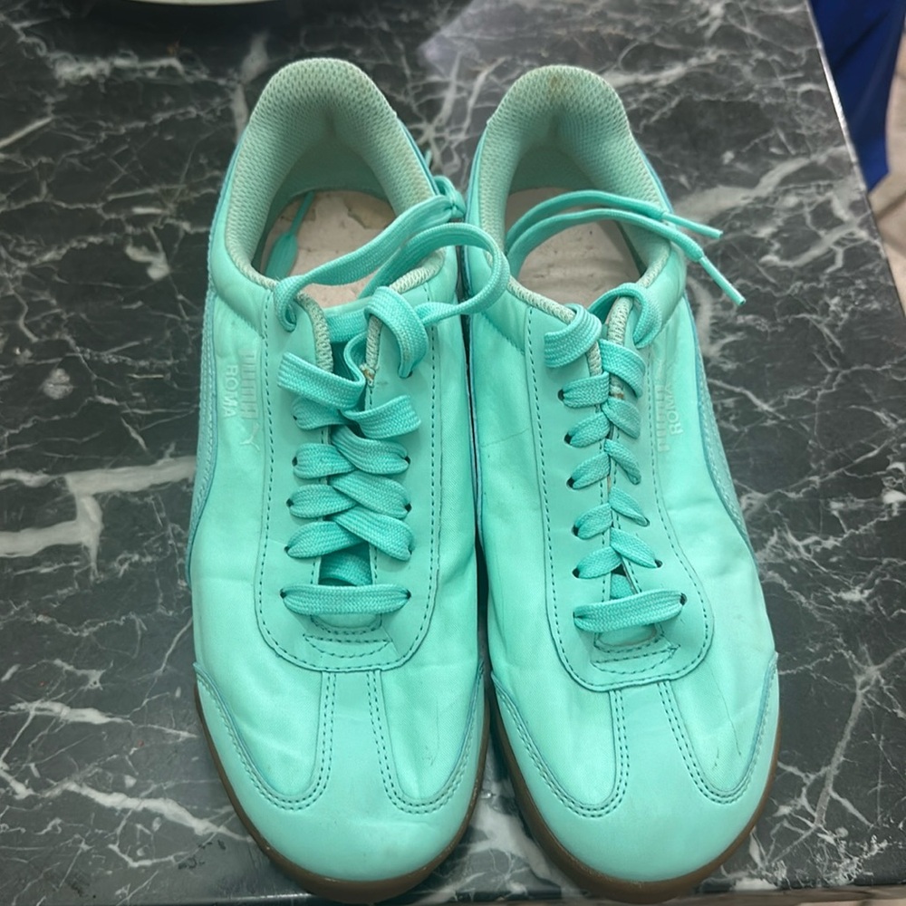 Puma Roma real shoes size 4.5